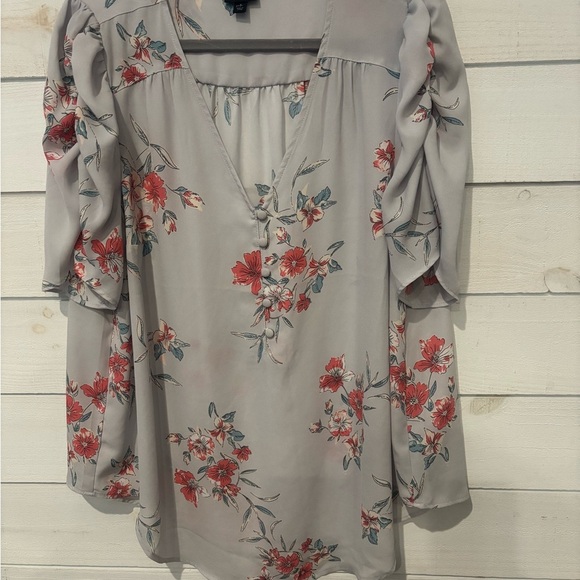TORRID Harper Floral top Plus Size 1 - Picture 15 of 16